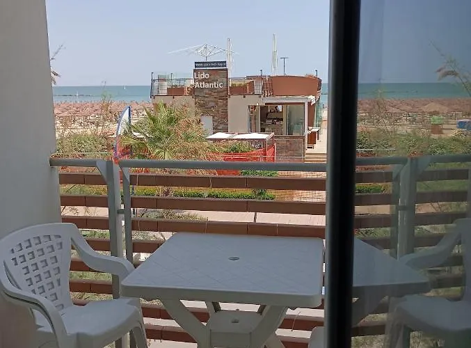 Atlantic Roseto Sul Mare Lägenhet